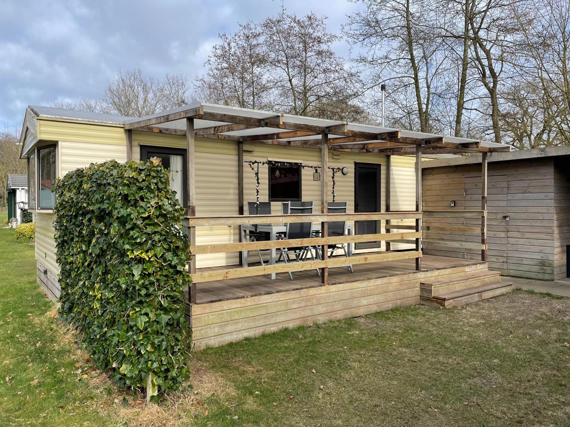 Chalet Buitengewoon Rijs Exterior photo